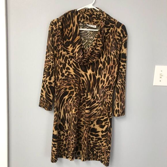 leopard cheetah print cowl neck 3/4 sleeve silky smooth mob wife y2k - Picture 1 of 8